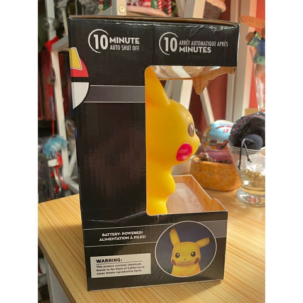 ThinkGeek Pokemon 7-Inch Light-Up Pikachu Lamp - Picture 4 of 6